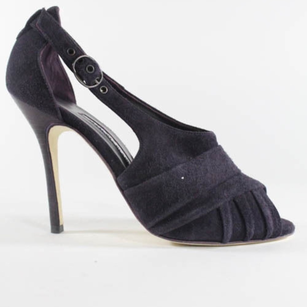 Manolo Blahnik Mazhamar heels / open toe booties